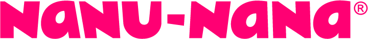 NANU-NANA Logo in roter Schrift, vor weißem Hintergrund